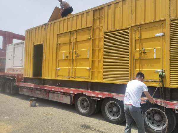 吕梁发电机出租100KW发电机需要什么规格的电缆线?